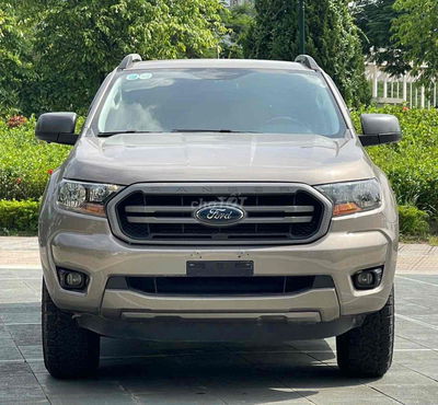 Ford Ranger XLS 2.2L 4x2 AT sản xuất 2019 nhập