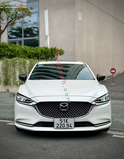 Xe Mazda 6 Signature Premium 2.5 AT 2022