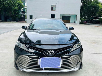 Toyota Camry 2019 2.0G - 76000 km