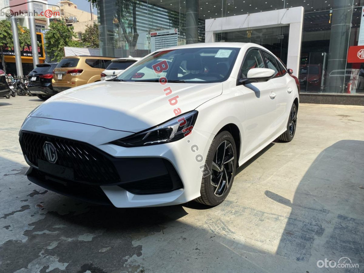 Xe MG 5 Luxury 1.5 AT 2025
