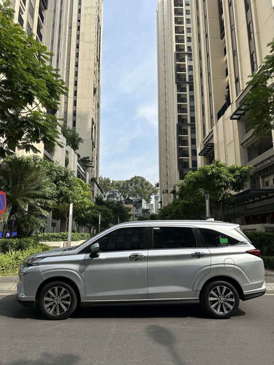 TOYOTA VELOZ CROSS 1.5CVT,2022,53000km,ZIN&MỚI 95%