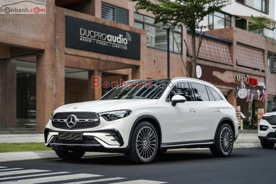 Xe Mercedes Benz GLC 300 4Matic 2024