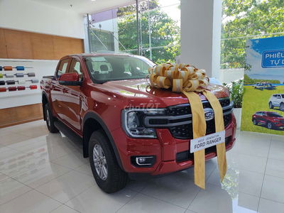 BÁN TẢI FORD RANGER. TRẢ TRUỚC HƠN 200TR LÀ CÓ XE.