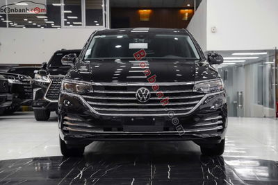 Xe Volkswagen Viloran Luxury 2024