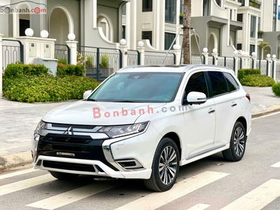 Xe Mitsubishi Outlander Premium 2.0 CVT 2022