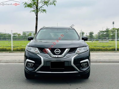 Xe Nissan X trail 2.5 SV Luxury 2020