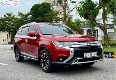 Xe Mitsubishi Outlander 2.0 CVT Premium 2020