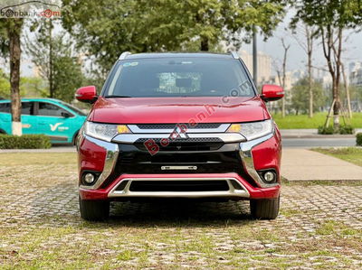 Xe Mitsubishi Outlander 2.0 CVT 2022