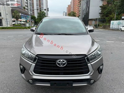 Xe Toyota Innova E 2.0 MT 2022