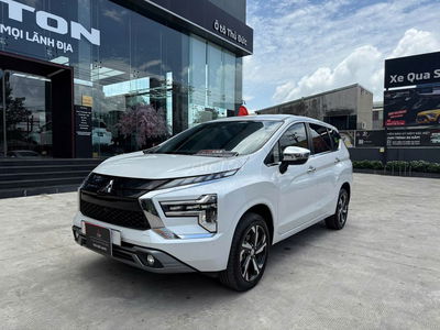 Mitsubishi Xpander Premium 2024 Trắng - 20.300 km