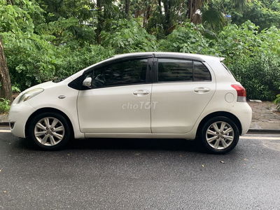 Bán xe Toyota Yaris 2011 1.3 AT - giá 220tr