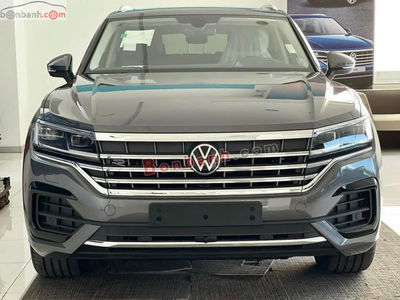 Xe Volkswagen Touareg Luxury 2.0 TSI 2023