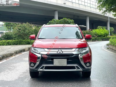 Xe Mitsubishi Outlander 2.0 CVT 2021