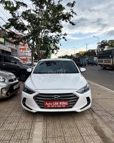 Hyundai Elantra 2018 1.6 MT - 108000 km