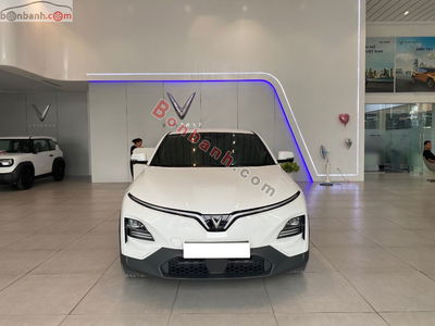 Xe VinFast VF6 Plus 2025