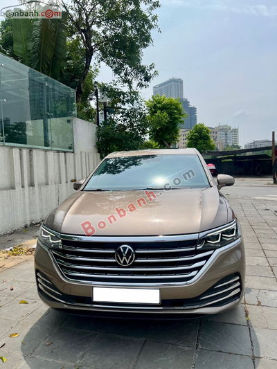 Xe Volkswagen Viloran Luxury 2024