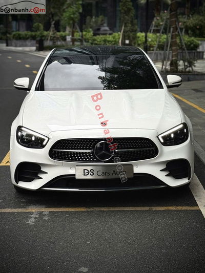 Xe Mercedes Benz E class E300 AMG 2022