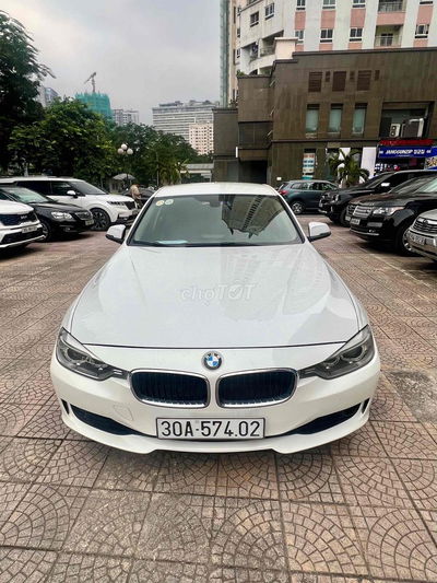 BMW 3 Series 2014 320i - 130000 km
