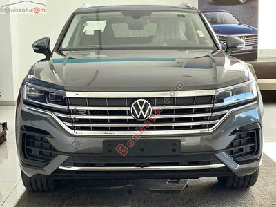 Xe Volkswagen Touareg Luxury 2.0 TSI 2023