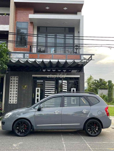 Kia Carens 2011 SX 2.0 MT