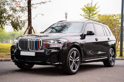Xe BMW X7 xDrive40i M Sport 2022