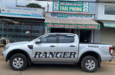 Ford Ranger 2015 STD zin tuyệt đối từ nắp cam cò