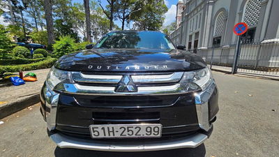 Mitsubishi Outlander 2019 2.0 CVT - 68000 km