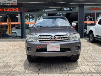 Xe Toyota Fortuner 2.5G 2010