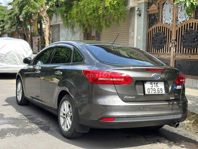 Ford Focus 2018 Trend 1.5L - 48000 km