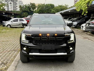 Ford Everest Titanium 2.0L 4x2 AT 2022 model 2023