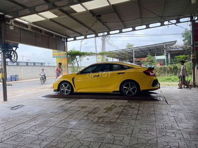 6 241 2017 1.5 L - 110523 km