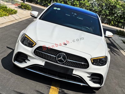 Xe Mercedes Benz E class E300 AMG 2022