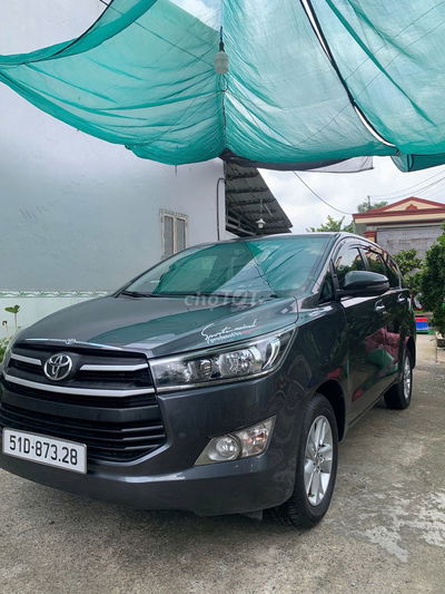 Toyota Innova 2020 2.0E - 115000 km xám ngay chủ