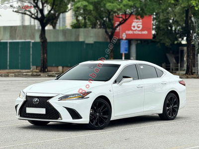 Xe Lexus ES 250 F Sport 2022