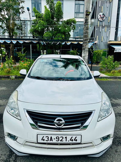 Nissan Sunny 2017 1.5 XV Premium - 80000 km