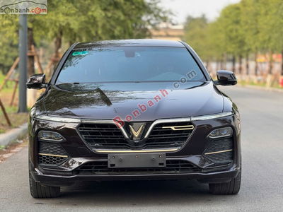 Xe VinFast Lux A 2.0 Premium 2.0 AT 2019