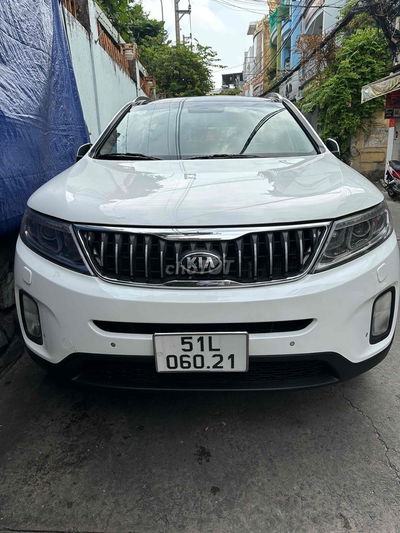 Kia Sorento 2018 máy dầu 2WD 2.2 DATH - 103000 km
