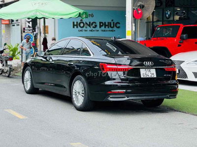 Audi A6 2022 45 TFSI siêu lướt 4200 km