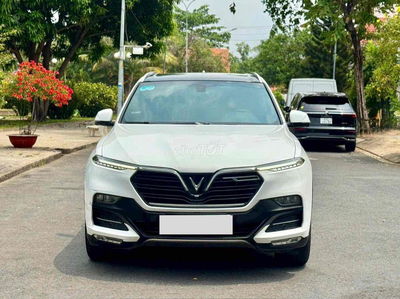 VinFast Lux SA2.0 2021 Plus 2.0 AT - 80000 km