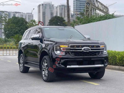 Xe Ford Everest Titanium 2.0L 4x2 AT 2025