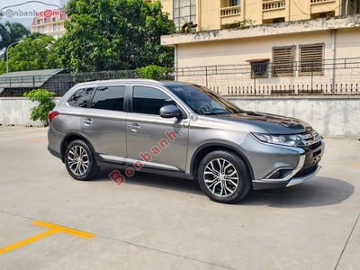 Xe Mitsubishi Outlander 2.4 CVT 2017