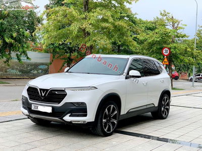 Xe VinFast Lux SA 2.0 Premium 2.0 AT 2019