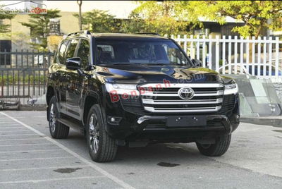 Xe Toyota Land Cruiser 3.5 V6 2025