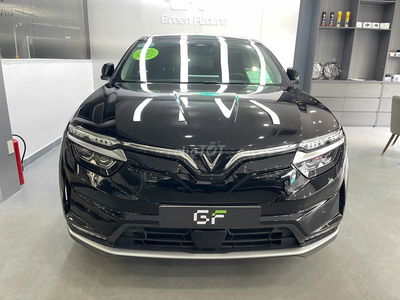 VinFast VF8 2023 Eco Pin CATL - 39000 km