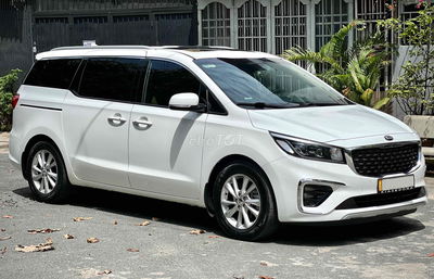 KIA SEDONA 3.3 GAT Premium 2019, máy xăng CỰC MỚI.