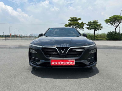 VinFast Lux A 2.0 Plus sản xuất 2022 chạy 2,5v km