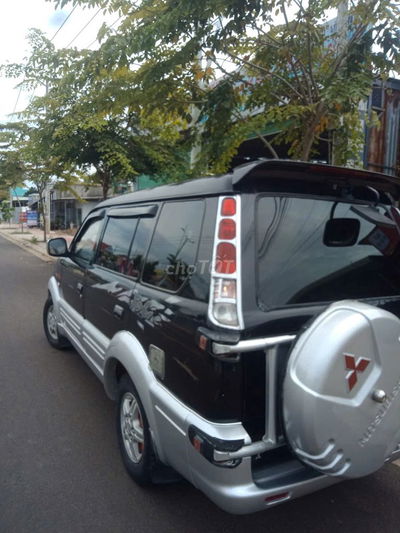 C.chủ bán xe Mitsubishi Jolie 2005 7chỗ- 100000 km