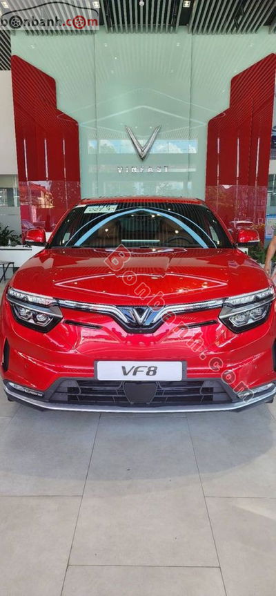 Xe VinFast VF8 Plus 2025