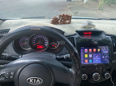 Kia Forte 2011 EX 1.6 MT - 160000 km