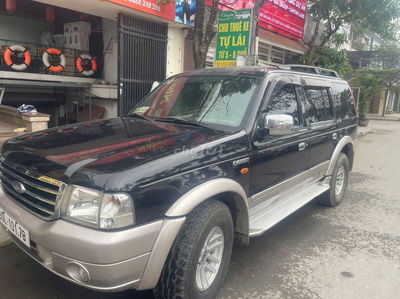 Ford Everest 2007 2.5L 4x4 MT - 20000 km
